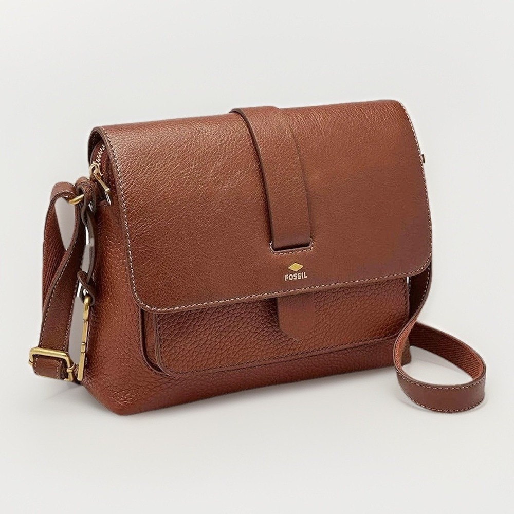 Fossil Kinley Small Leather Crossbody Bag Adjustable Strap Snap Closure‎ Brown